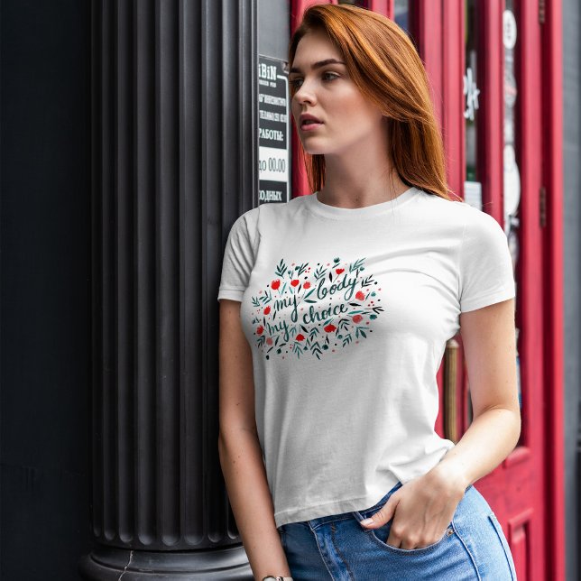 Mein Körper, meine Wahl - rote Blume T-Shirt (Von Creator hochgeladen)