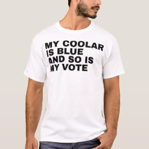 Mein Kragen ist blau und deshalb wähle ich die Dem T-Shirt