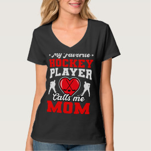 Mein Lieblings-Hockey-Spieler nennt mich Mama Moth T-Shirt