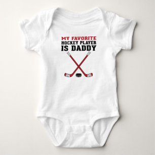 Mein Lieblings-Hockeyspieler ist Daddy Red Sticks Baby Strampler