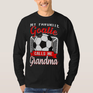 Mein Lieblingsspiel nennt mich Oma Soccer Player T-Shirt