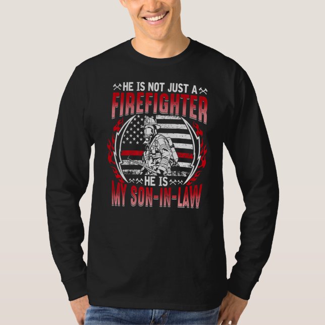 Mein Sohn im Jura ist Feuerwehrmann und Feuerwehrf T-Shirt (Vorderseite)