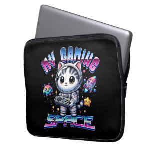 MEIN SPIELRAUM - KAWAII-RAUMKATZE LAPTOPSCHUTZHÜLLE