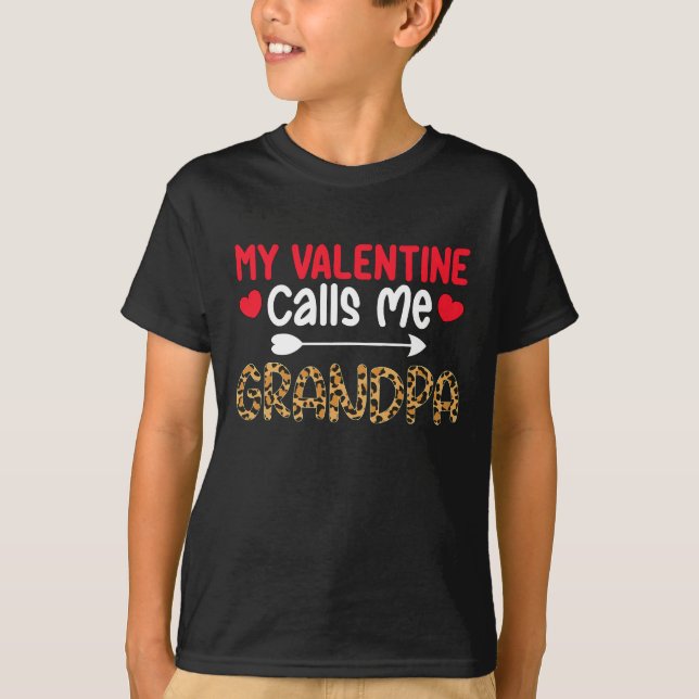 Mein Valentine nennt mich Opa Leopard Buffalo T-Shirt (Vorderseite)