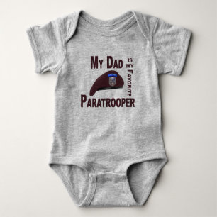 Mein Vater ist mein Lieblings-Fallschirmjäger Baby Strampler