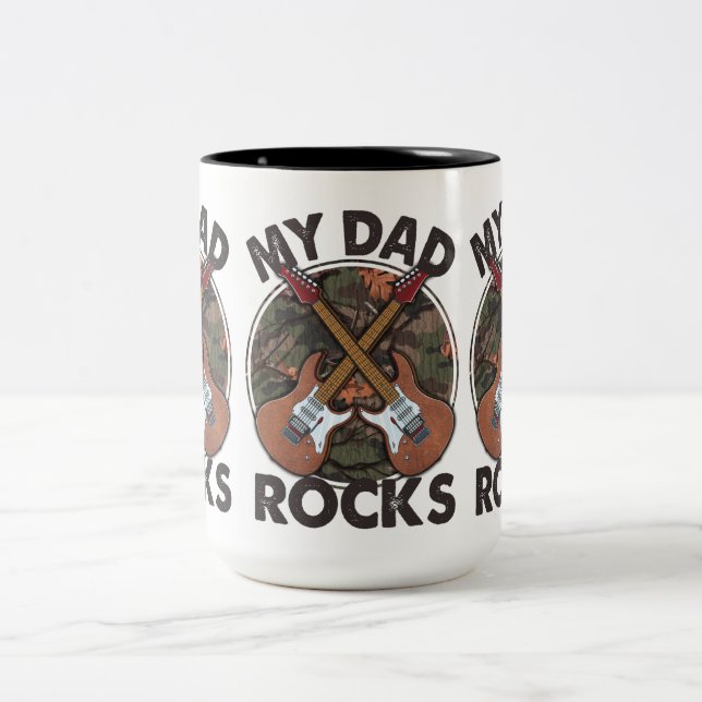 Mein Vater Rocks Zweifarbige Tasse (Mittel)