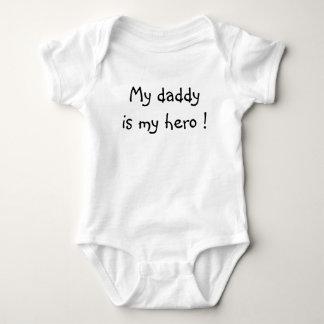 Mein Vati ist mein Held! Baby Strampler