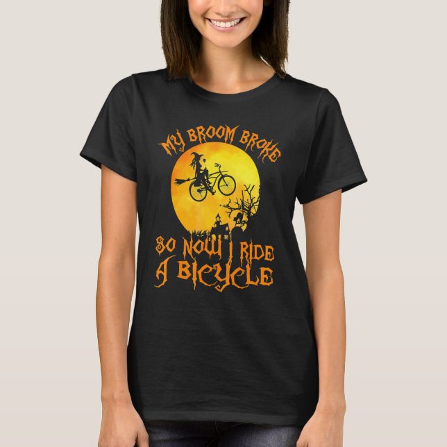Mein Zimmer brach also, jetzt fahre ich mit einem  T-Shirt (Vorderseite)