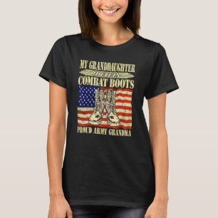 Meine Enkeltochter trägt die Army Gra mit den Kamp T-Shirt