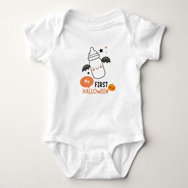 MEINE ERSTE HALLOWEEN MAMA mit NIEDLICHER BABYFLAS Baby Strampler (Vorderseite)