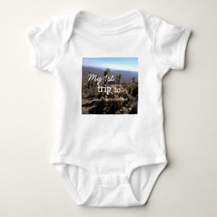 Meine erste Reise zum Joshua-Baum-Nationalpark Baby Strampler