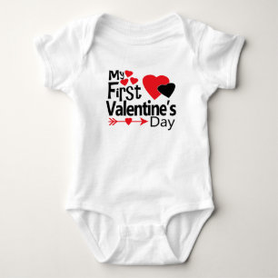 Meine erste Valentinsgruß-Baby-Ausstattung für Baby Strampler