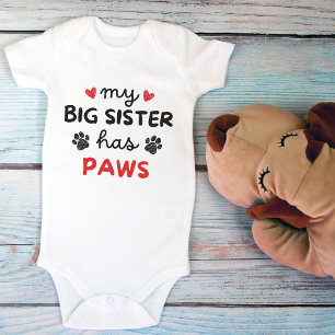 Meine große Schwester hat Pfoten Süße Haustierlieb Baby Strampler