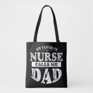 Meine Lieblings-Krankenschwester nennt mich Vater Tasche