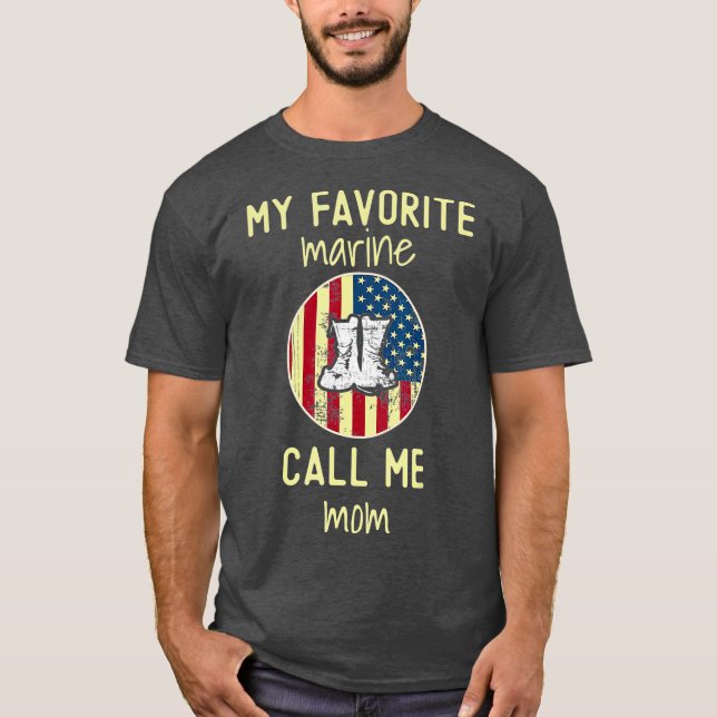 Meine Lieblings-Marine nennt mich Mama T-Shirt (Vorderseite)