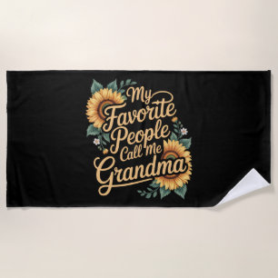 Meine Lieblingsmenschen nennen mich Oma am Muttert Strandtuch