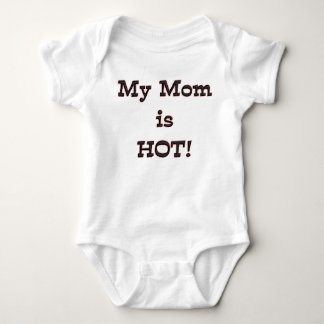 Meine Mama KRW ist heißer niedlicher Baby-Spaß Baby Strampler