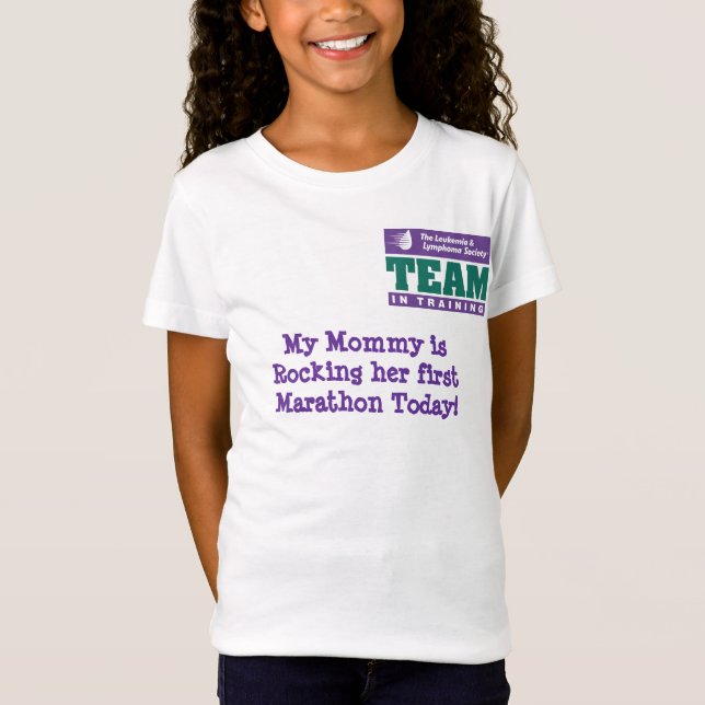Meine Mama schaukelt ihr erstes Marathon T-Shirt (Vorderseite)
