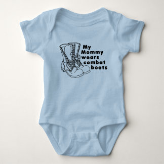 Meine Mama trägt Kampf-Stiefel Baby Strampler