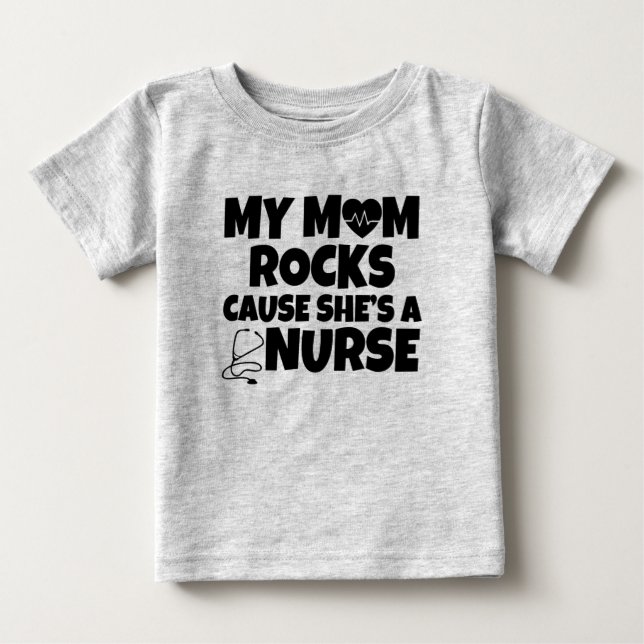 Meine Mamafelsenursache ist sie ein Baby T-shirt (Vorderseite)