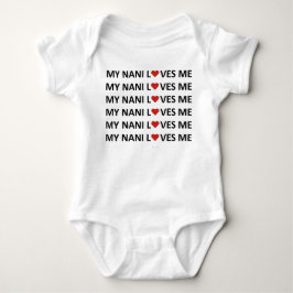 MEINE NANI LIEBEN MIR - ROTES HERZ BABY STRAMPLER