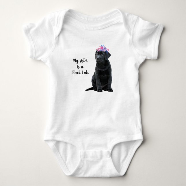 Meine Schwester ist schwarz-schwarz Labrador Retri Baby Strampler (Vorderseite)