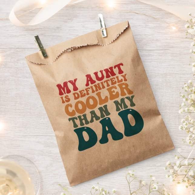 Meine Tante ist definitiv Cool als mein Vater Geschenktütchen (Ausgeschnitten)