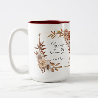 Meine Tasse läuft über blumengeschmückte Christlic