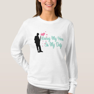 Meinen Held zu lieben ist meine Aufgabe T-Shirt