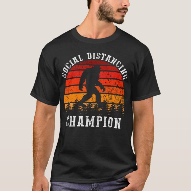 Meister der sozialen Distanzierung T-Shirt (Vorderseite)