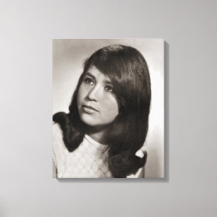 Mela Guerrero 16" x 20" wickelte Leinwand ein