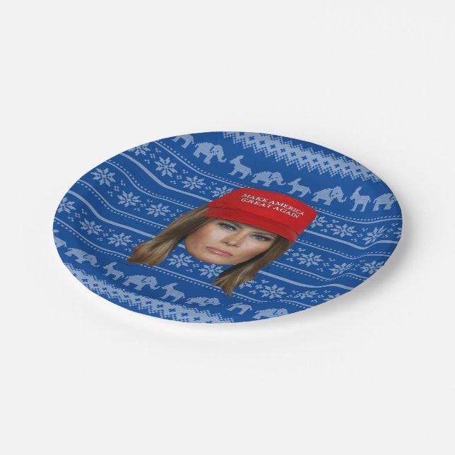 Melania Trump MAGA Weihnachten Pappteller (Schrägansicht)
