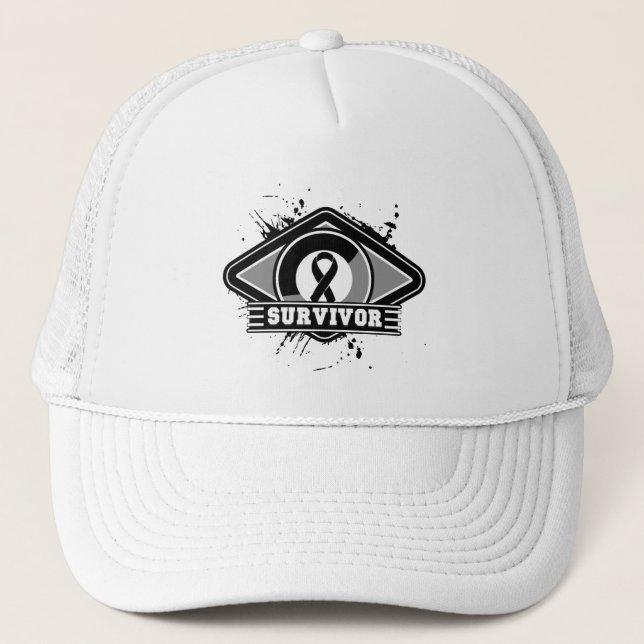 Melanoma Survivor Grunge Logo Truckerkappe (Vorderseite)