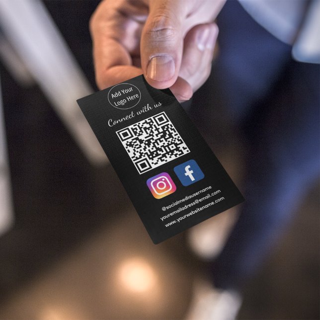 Melden Sie sich mit Social Media QR Code an | Mit  Visitenkarte (Von Creator hochgeladen)
