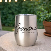 Mémé a créé un nouveau cadeau pour grand-mère