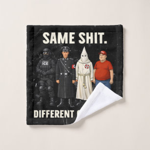 Même Différent Costume