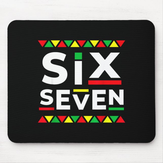 Meme Lustig 6 7 Sechs Sieben Schwarzer Monat der G Mousepad (Vorne)