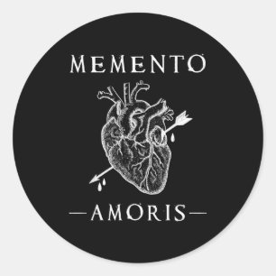 Memento Amoris. Blutendes Herz & Pfeil-Gotik Runder Aufkleber