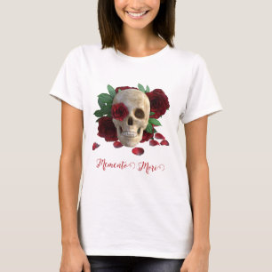 Memento Mori. Schädel mit rote Rosen T-Shirt