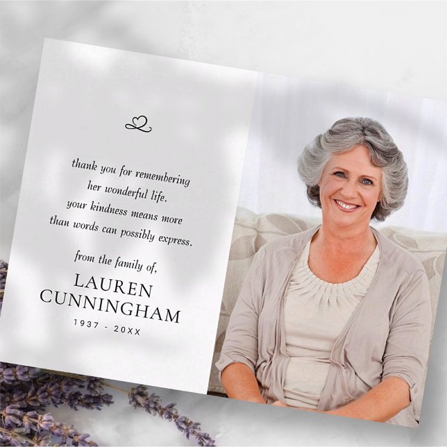 Memorial Einfaches Minimalistisches modernes Foto Postkarte (Von Creator hochgeladen)