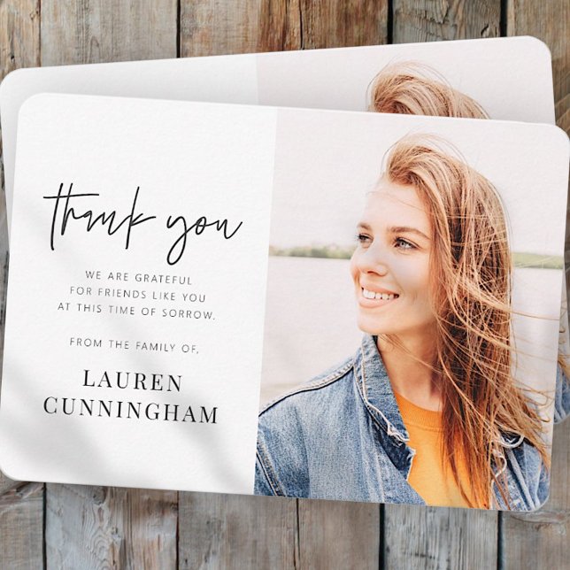 Memorial Modern Simple Minimalistisch Chic Foto Dankeskarte (Von Creator hochgeladen)