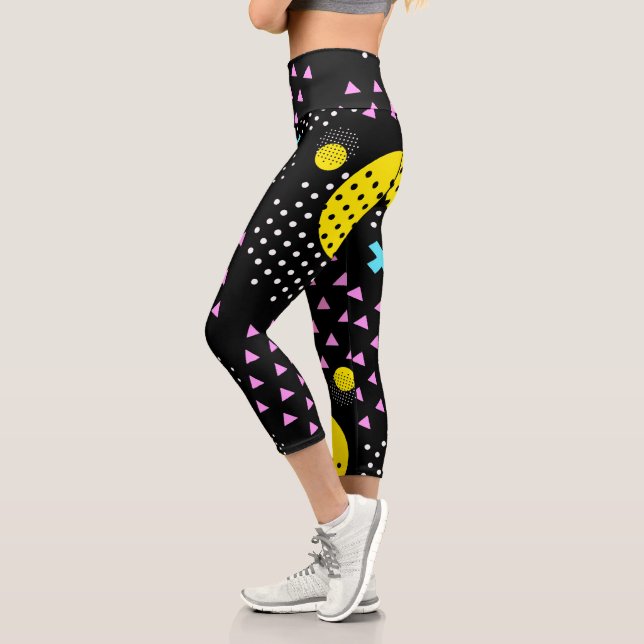 Memphis-Abstraktes Muster Capri Leggings (Links)
