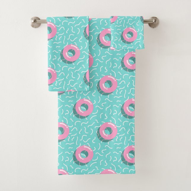 Memphis Polka Hoops Badhandtuch Set (Insitu)