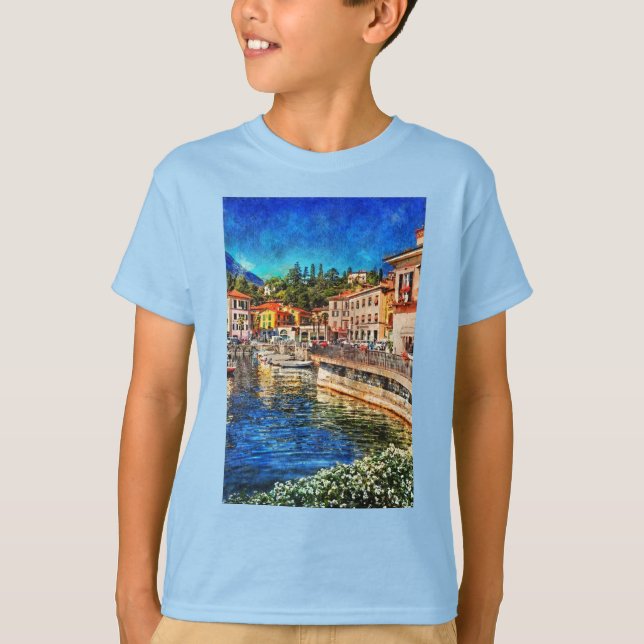 Menaggio am Como-See, Italien T-Shirt (Vorderseite)