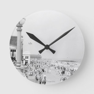 Mengen 2 runde wanduhr