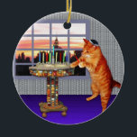 menorah cat.jpg keramik ornament<br><div class="desc">Nicht gerade für Chanukah mehr - dieser hübsche Ingwer beleuchtet die Kerzen,  weil ein großes Wunder hier geschah!</div>