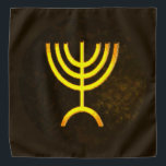 Menorah Flame Halstuch<br><div class="desc">Eine digitale Darstellung der jüdischen siebenverzweigten Menorah (Hebräisch: מְ נ וֹ רָ ). Die siebenverzweigte Menorah, die im tragbaren Set von Moses in der Wildnis und später im Tempel in Jerusalem verwendet wird, ist seit der Antike ein Symbol des Judentums und das Emblem des modernen Staat Israel. Der Kohanim zündete...</div>