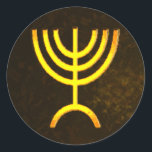 Menorah Flame Runder Aufkleber<br><div class="desc">Eine digitale Darstellung der jüdischen siebenverzweigten Menorah (Hebräisch: מְ נ וֹ רָ ‎). Die siebenverzweigte Menorah, die im tragbaren Set von Moses in der Wildnis und später im Tempel in Jerusalem verwendet wird, ist seit der Antike ein Symbol des Judentums und das Emblem des modernen Staat Israel. Der Kohanim zündete...</div>