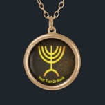 Menorah Flame Vergoldete Kette<br><div class="desc">Eine digitale Darstellung der jüdischen siebenverzweigten Menorah (Hebräisch: מְ נ וֹ רָ ‎). Die siebenverzweigte Menorah, die im tragbaren Set von Moses in der Wildnis und später im Tempel in Jerusalem verwendet wird, ist seit der Antike ein Symbol des Judentums und das Emblem des modernen Staat Israel. Der Kohanim zündete...</div>