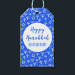 Menorah Hanukkah Star von David CUSTOM Holiday Geschenkanhänger<br><div class="desc">Hoffe,  dass Ihnen dieses Ferien-Design gefällt. Fügen Sie Ihren eigenen Text vorne oder hinten hinzu. Karo in meinem Shop für weitere passende Artikel wie Aufkleber,  Tasse,  Karten,  Packpapier und andere Urlaubsmuster. Danke für den Einkauf mit mir! Wenn Sie etwas Angewohntes lass mir wissen!</div>